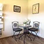 Serenity Vista Retreat