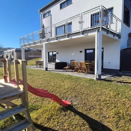 Homestay Serenity Vista Retreat Bescheid