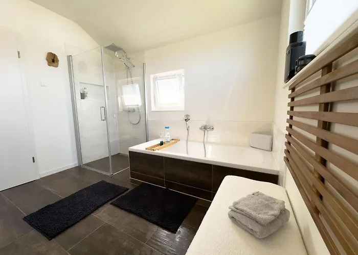 Serenity Vista Retreat Pansiyon *