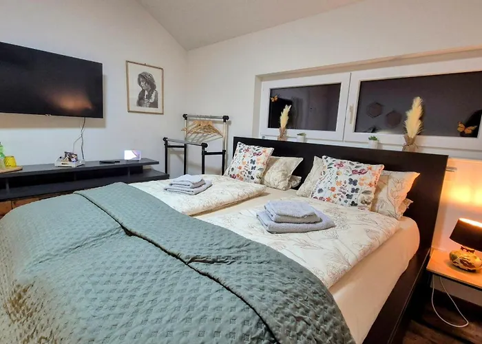 Serenity Vista Retreat